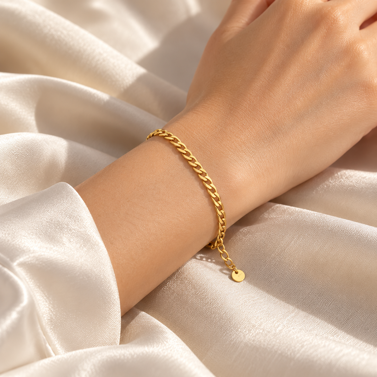 18K Gold Plated Cuban Link Chain Bracelet